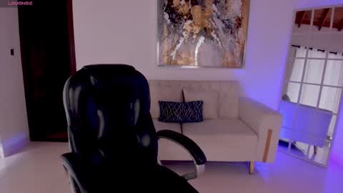 Snapshot of morganhicks chatting on 3, 10, 2025 Morgan Hicks online show from 3, 10, 2025