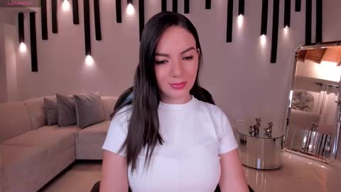 Snapshot of morganhicks chatting on 11, 10, 2025 Morgan Hicks online show from 11, 10, 2025