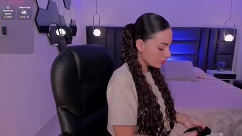 Morgan Hicks online show from 14, 11, 2025