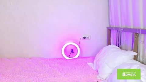 Emilia online show from 25, 2, 2026