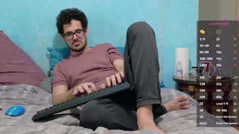 Snapshot of morpheus_the_oniro chatting on 4, 11, 2025 Morpheo online show from 4, 11, 2025