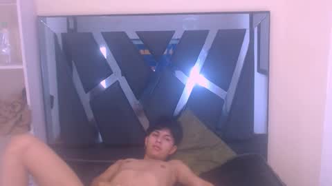 Snapshot of mortelle_ chatting on 25, 11, 2025 MORTELLE online show from 25, 11, 2025