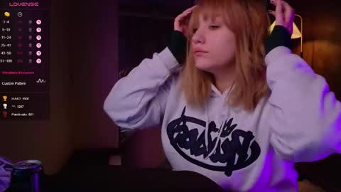 Snapshot of morvelyn chatting on 17, 9, 2025 morvelyn online show from 17, 9, 2025