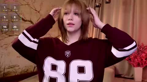 Snapshot of morvelyn chatting on 18, 11, 2025 morvelyn online show from 18, 11, 2025