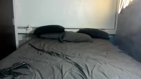 Kattie  Mosh online show from 24, 2, 2025