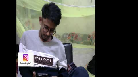 Snapshot of moso999 chatting on 22, 12, 2025 moso999 online show from 22, 12, 2025