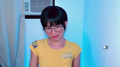 Snapshot of mother_of_all chatting on 20, 12, 2024 trexia online show from 20, 12, 2024