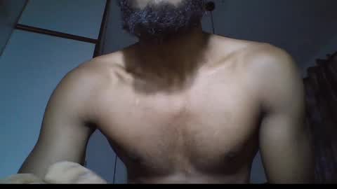 Snapshot of mouthcumer chatting on 2, 2, 2025 Shayy online show from 2, 2, 2025