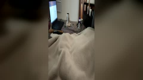 Sequoia-Cocked Hombre de Sur online show from 15, 6, 2026