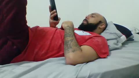 Snapshot of mr8plus chatting on 11, 1, 2025 Mr8 online show from 11, 1, 2025
