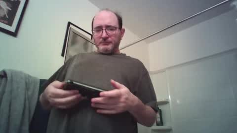 MrAnonymou57 online show from 2, 4, 2026