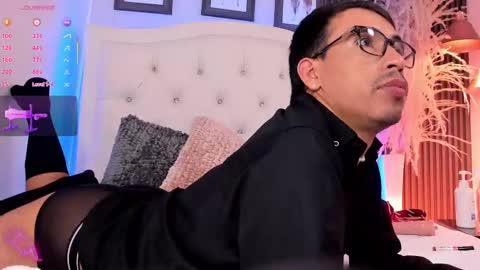 Snapshot of mr_aronnn chatting on 7, 10, 2025 Aaron. online show from 7, 10, 2025