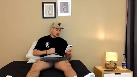 Snapshot of mr_danni_ chatting on 2, 12, 2024 Danny Aleja online show from 2, 12, 2024
