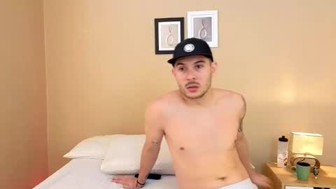 Snapshot of mr_danni_ chatting on 7, 12, 2024 Danny Aleja online show from 7, 12, 2024