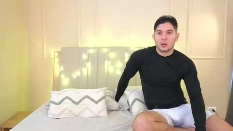 Snapshot of mr_danni_ chatting on 2, 12, 2025 Danny Aleja online show from 2, 12, 2025