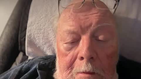 Snapshot of mr_frasier chatting on 4, 5, 2026 Jess online show from 4, 5, 2026