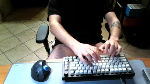 Snapshot of mr_kaa chatting on 20, 2, 2025 mr_kaa online show from 20, 2, 2025