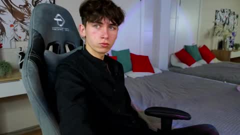 Kris online show from 13, 2, 2025