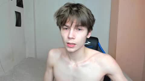 Snapshot of mr_makentoshi chatting on 31, 1, 2025 Makentoshi online show from 31, 1, 2025