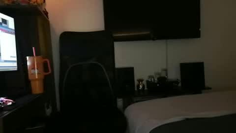 Snapshot of mr_miss_dannys chatting on 4, 3, 2025 Dannys online show from 4, 3, 2025