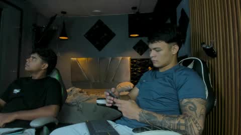 mr_mois online show from 10, 6, 2026