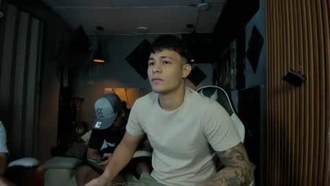 mr_mois online show from 5, 7, 2026