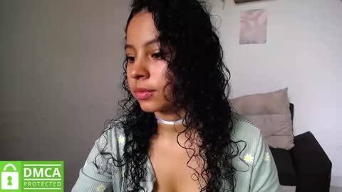 Snapshot of mr_mrscurie chatting on 24, 1, 2025 Mr Mrs Curie online show from 24, 1, 2025