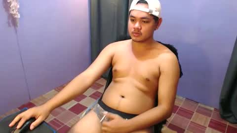 Snapshot of mr_olivercummerx chatting on 29, 10, 2025 mr_olivercummerx online show from 29, 10, 2025
