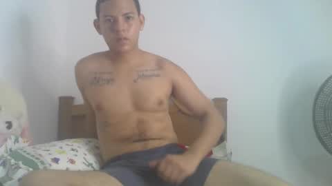 mr_sharkmaster777 online show from 4, 1, 2025