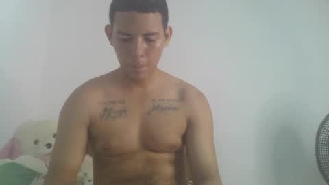 mr_sharkmaster777 online show from 7, 1, 2025