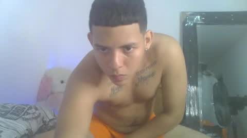 mr_sharkmaster777 online show from 11, 1, 2025