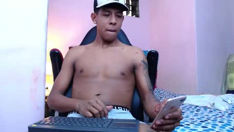 mr_stiven_ online show from 24, 1, 2025