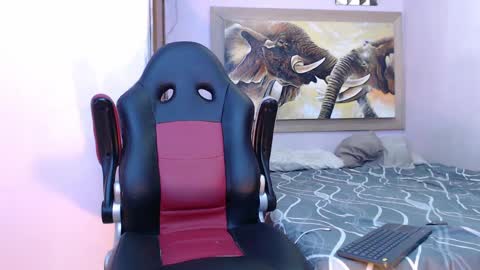 mr_stiven_ online show from 2, 3, 2025