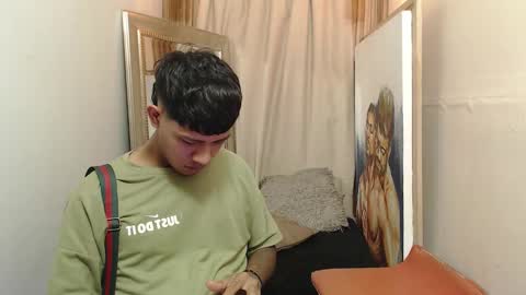 mr_stiven_ online show from 9, 11, 2025