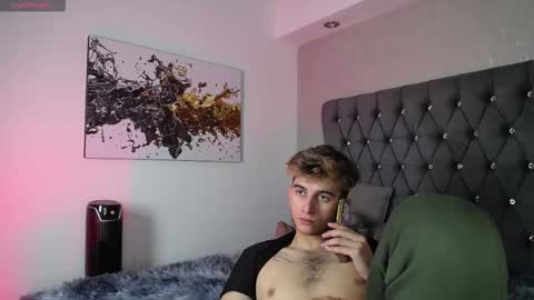 Snapshot of mr_williseo chatting on 17, 9, 2025 williseo online show from 17, 9, 2025