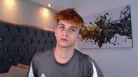 Snapshot of mr_williseo chatting on 25, 11, 2025 williseo online show from 25, 11, 2025