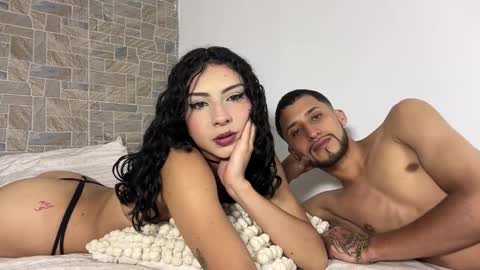 Snapshot of mrandmrsrivas chatting on 11, 11, 2025 mrandmrsrivas online show from 11, 11, 2025