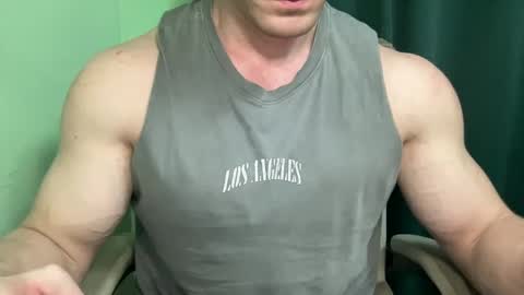 Mrbiceps23 online show from 5, 2, 2025