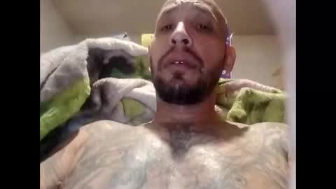 Snapshot of mrbig1_lilbrat chatting on 6, 4, 2026 mrbig1_lilbrat online show from 6, 4, 2026