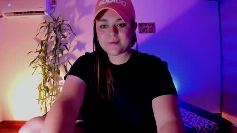 Laura online show from 19, 12, 2024