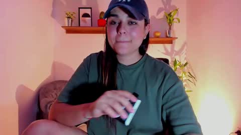 Laura online show from 3, 2, 2025