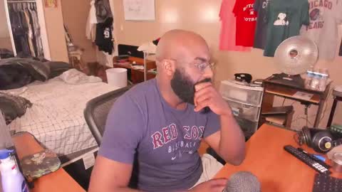 Chuck Daily online show from 22, 11, 2025