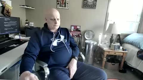 Snapshot of mrclean_55 chatting on 27, 10, 2025 MrClean55 online show from 27, 10, 2025