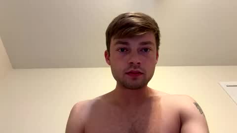 Snapshot of mrcoolguy68 chatting on 4, 5, 2026 mrcoolguy68 online show from 4, 5, 2026