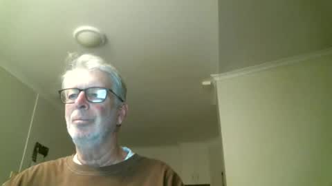 Snapshot of mrcreek1531 chatting on 28, 5, 2026 mrcreek1531 online show from 28, 5, 2026