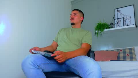 Mr Fox online show from 18, 9, 2025