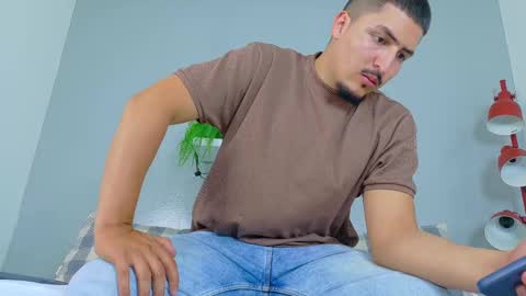 Mr Fox online show from 4, 10, 2025