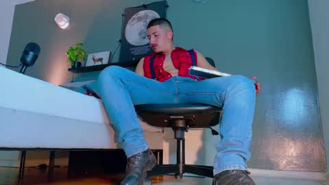 Mr Fox online show from 16, 10, 2025