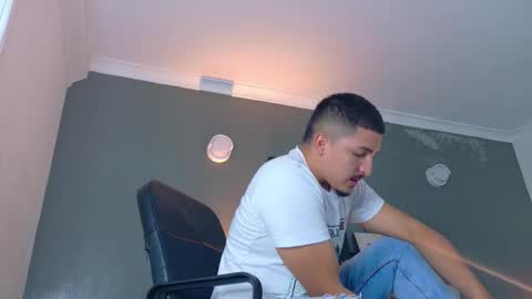 Mr Fox online show from 1, 11, 2025