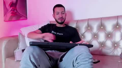 Andy online show from 10, 3, 2026